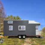 Assembled Trailer Tiny Homes Readyto Ship with Double Folding Glass Doors