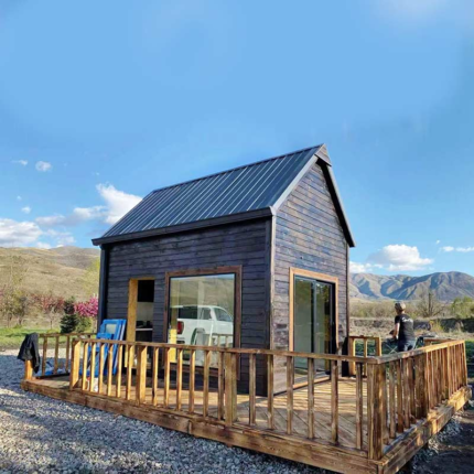 Au/Nzs/USA Standard Light Steel Frame Prefabricated House Modern Cabin Wooden Bungalows