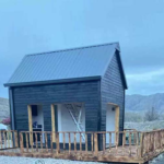 Au/Nzs/USA Standard Light Steel Frame Prefabricated Modern Cabin House Garden Shed Deepblue Smarthouse