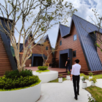 Au/Nzs/USA Standard Luxury Prefab House a Frame House Light Steel Frame Cabin