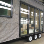 China Cheap Prefab Small Tiny Home on Wheels Prefabricated Trailer House