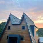 Factory Customized Camping Hotel for Couples Holiday Prefabricated Wooden Bungalows a Houses