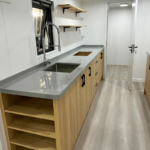 High-Quality Tiny House on Trailer - Perfect for off-Grid Living