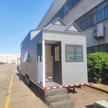 High-Quality Tiny House on Wheels Prefab Tiny Home with Tailer