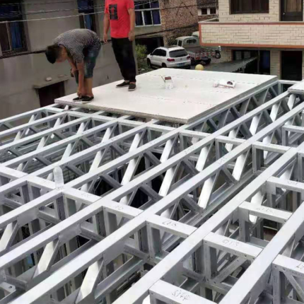 Light Steel Prefabricated House Eco-Frienly Built with Au/CE/USA Standard Villa