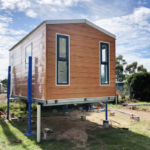 Low Price Light Steel 20FT Flat Pack Container House Prefabricated Houses with Light Steel Frame
