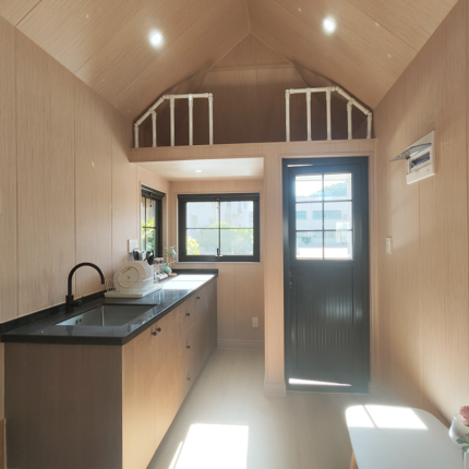 Luxury Tiny House on Wheels Caravan Modern Mobile Living at a Great Price