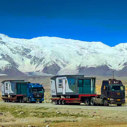 Luxury Tiny House on Wheels Prefabricated Modern Mobile Living