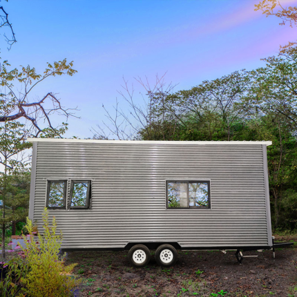 Mobile Prefabricated Mobile Tiny House on Wheels Turin Home Modular Trailer