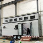 Modular Prefabricated House Ready to Ship Tiny House on Wheels with Light Steel Frame