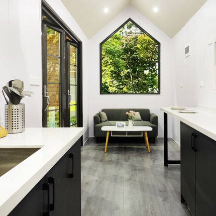 Movable Prefab House Tiny Homes on Wheels Prefabricated-House Luxury Cabin