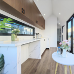 Ns/as Prefab House Mini Home Tiny House on Wheels with Bath& Bedroom