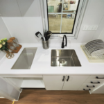 Outdoor Living Expandable Container House Prefab Tiny Home on Wheels for Family Vacation