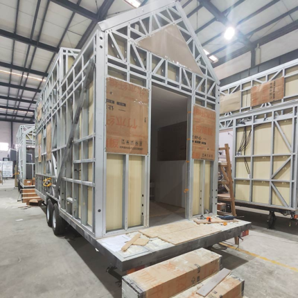 Prefabricated House Us Standard Double Storey Tiny Homes on Wheels for Sell