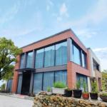 Prefabricated Houses 2 Bedroom Villa Frame Steel En Us Standard with Big Windows