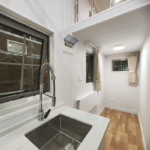 Prefabricated Houses DIY Tiny House on Wheels with Trailer for Airbnb