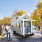 Prefabricated Houses Light Steel Framing Tiny House on Wheels with 3 Bedroom
