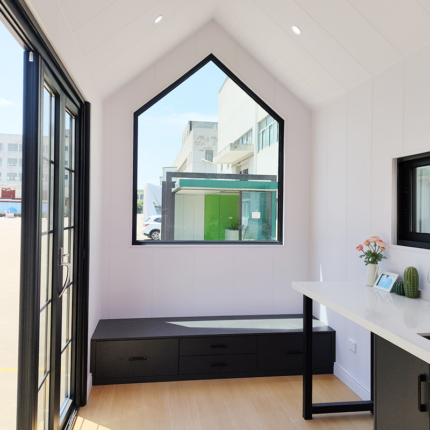 Prefabricated Houses with Light Steel Framed Tiny House on Wheels Australia Standard