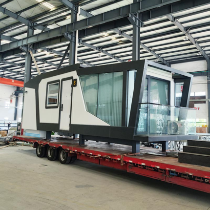 Prefabricated Light Steel Frame Mobile Tiny House Glacier Mobile House Hotel Unit