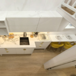 Prefabricated Tiny House on Wheel Modern Prefab Small Mobile Trailer Hosue