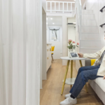 Prefabricated Tiny House on Wheel Modern Prefab Small Mobile Trailer Hosue