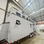 Single Family Homes Tiny House on Wheels Built with Newzealand Standard