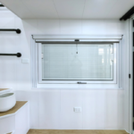 Tiny House Ready to Ship Cabins House Prefabricated Mobile Trailer House on Wheel