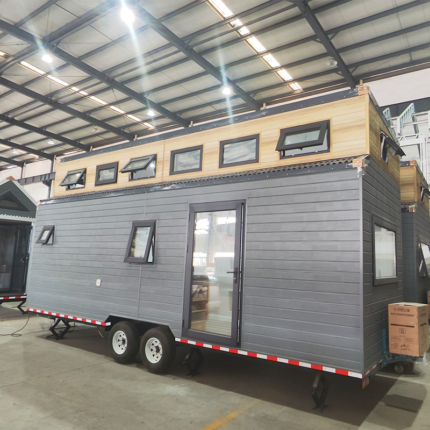 Tiny House Wooden on Wheel Modern Prefabricated Home Mobile Trailer House
