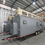 Tiny House Wooden on Wheel Modern Prefabricated Home Mobile Trailer House