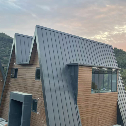 UK Standard Light Steel Prefabricated a House Fast Construction Hotel Wooden Bungalows