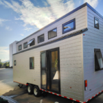 Us Standard Cheap Double Storey Prefab Tiny House on Wheels Cider Box